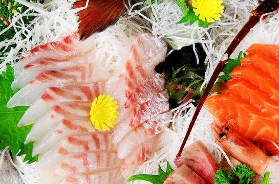 海鮮團(tuán)購之后應(yīng)該配什么酒呢？